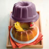 Silicone Bundt Form with Round Cake Taker