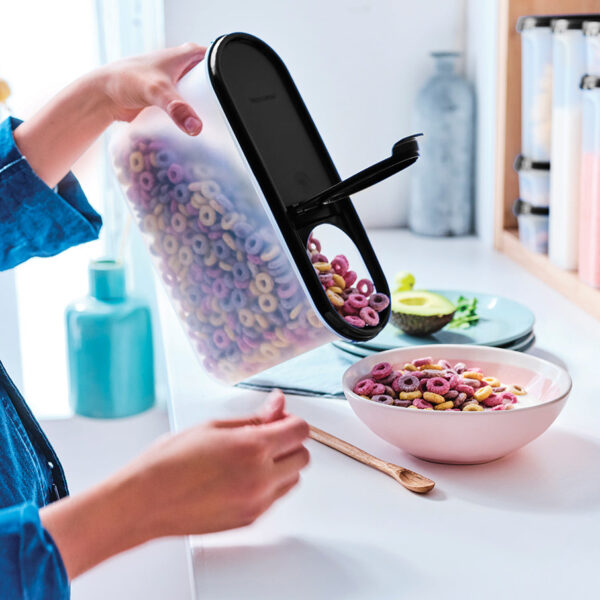 mm-superoval-jetblack-2007-0243.jpg Modular Mates® Super Oval Pour-All Seal