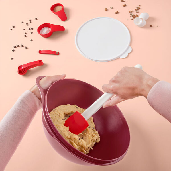 thats-a-bowl-2405-13005_1bd803f3-faa6-4a56-9748-fc6b2c97b007.jpg Tupperware Thatsa® Medium Bowl |Airtight, Leakproof, 19-cups/4.5 L